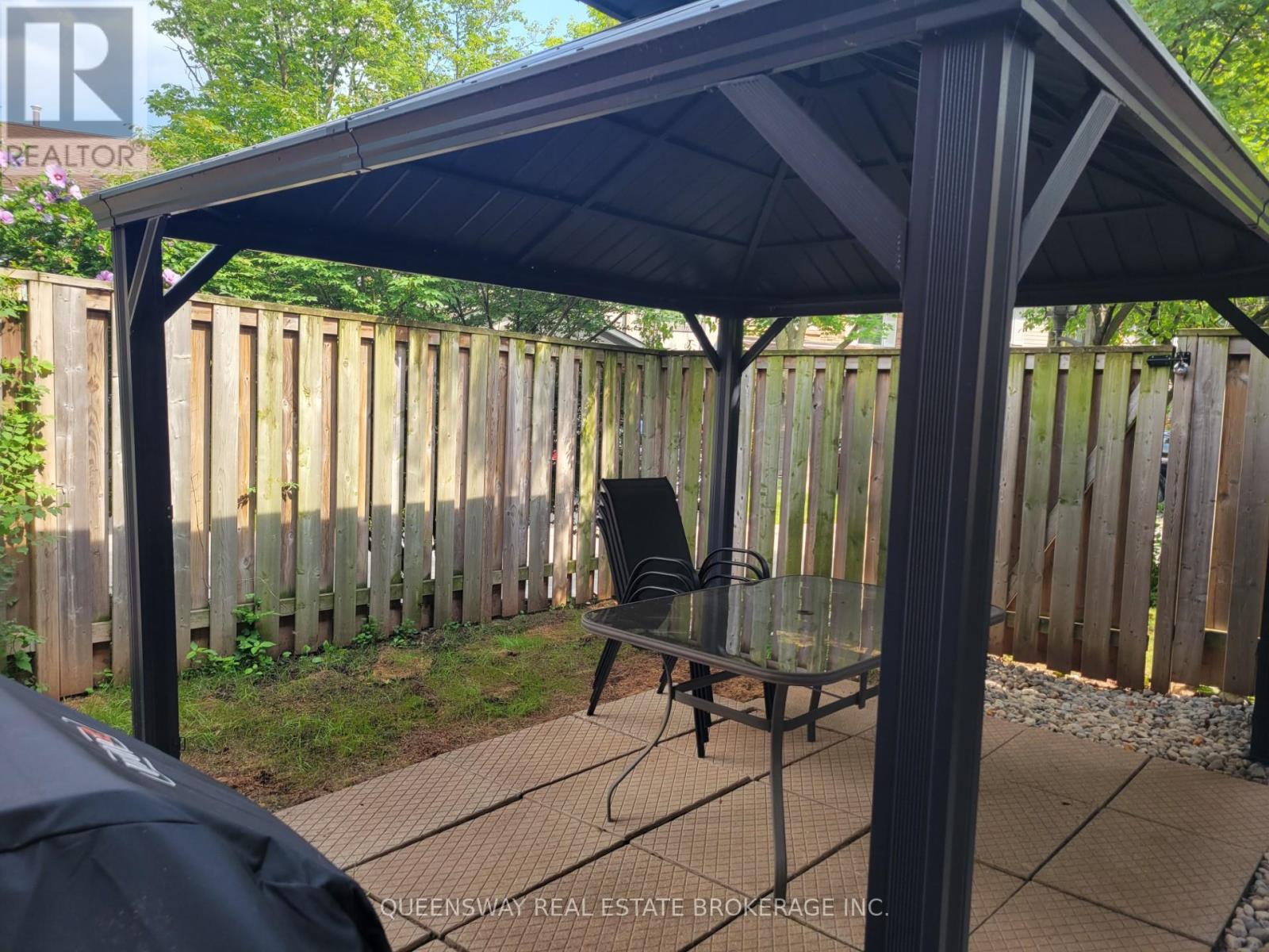 1 - 4196 Longmoor Drive, Burlington, Ontario  L7L 5E3 - Photo 9 - W12759998