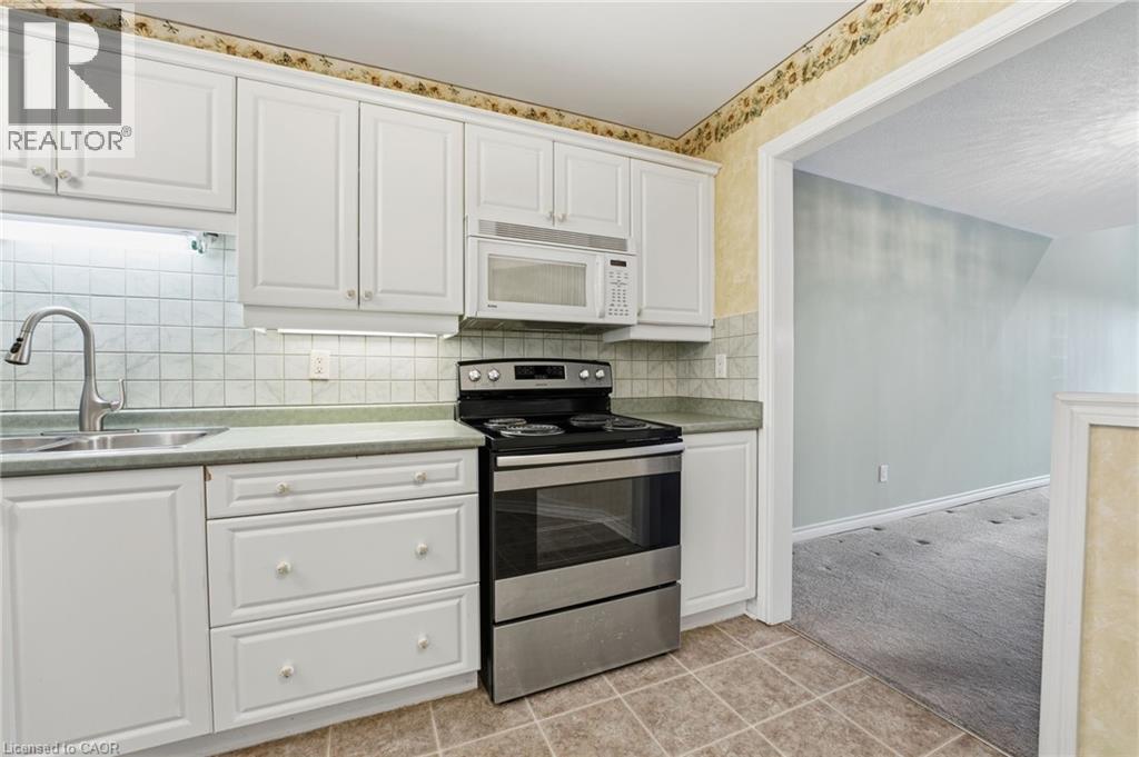 222 Fellowes Crescent Unit# 29, Waterdown, Ontario  L8B 0R1 - Photo 11 - 40801877