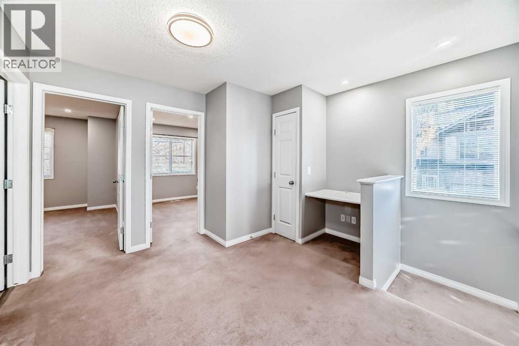 95 Hidden Creek Rise Nw, Calgary, Alberta  T3A 6L3 - Photo 33 - A2276139