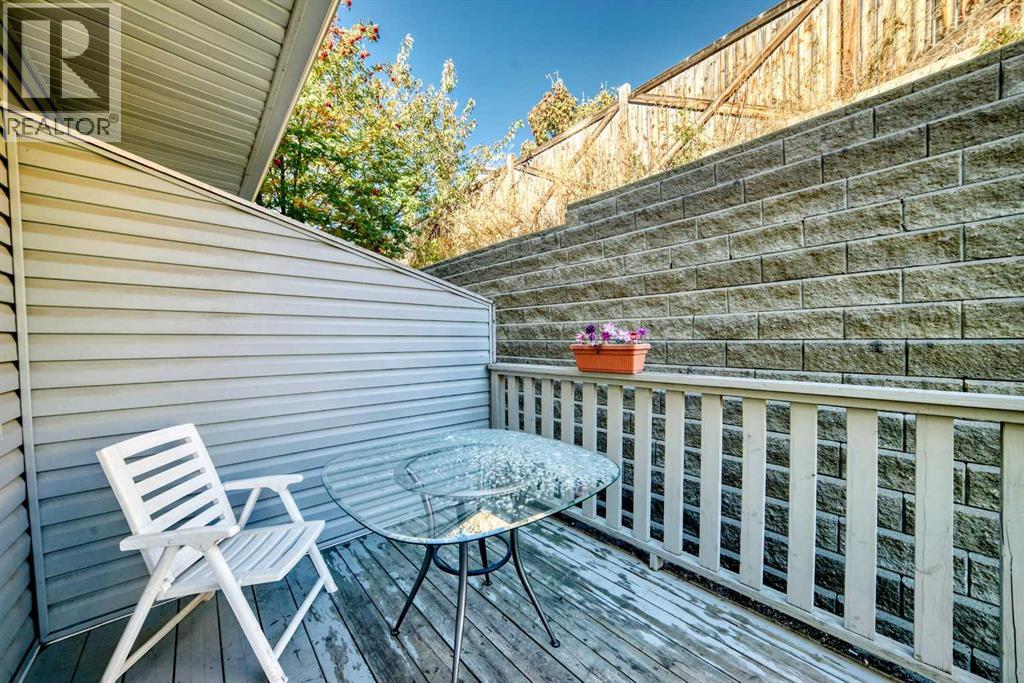 95 Hidden Creek Rise Nw, Calgary, Alberta  T3A 6L3 - Photo 22 - A2276139