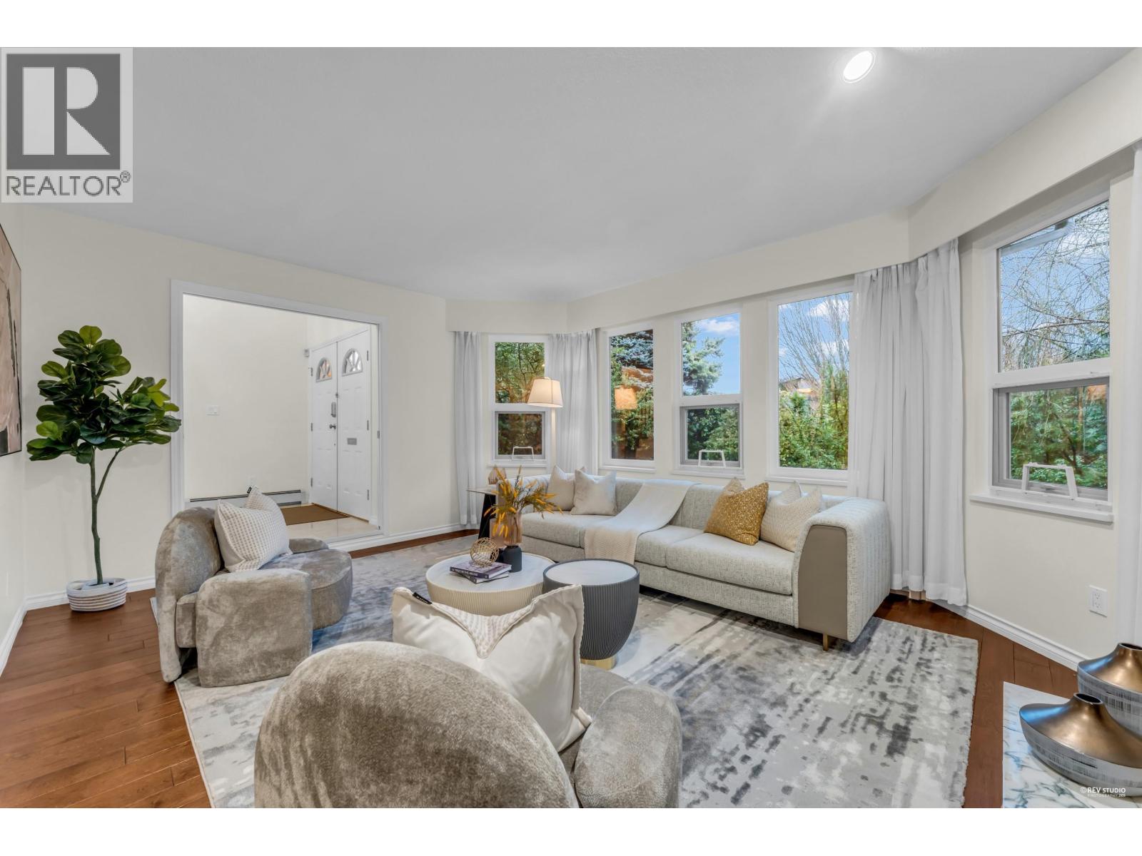 3661 Blenheim Street, Vancouver, British Columbia  V6L 2Y1 - Photo 3 - R3085272