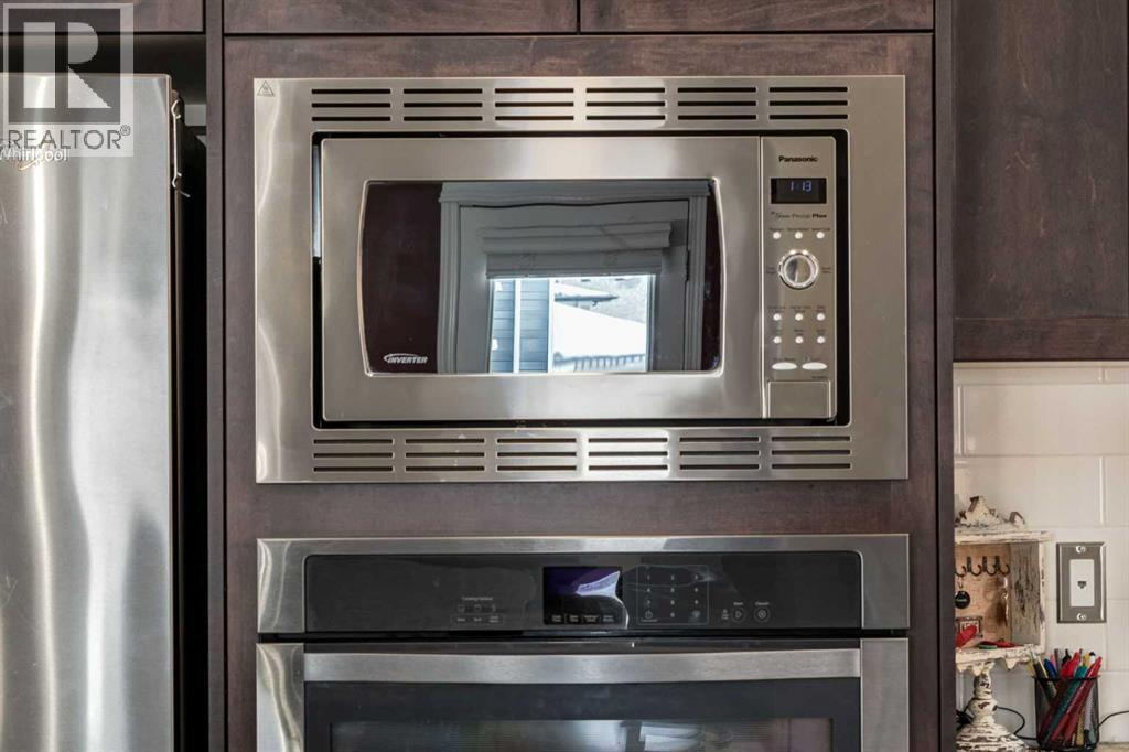 26 Mount Rae Terrace, Okotoks, Alberta  T1S 0M6 - Photo 5 - A2283093