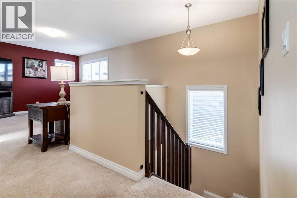 26 Mount Rae Terrace, Okotoks, Alberta  T1S 0M6 - Photo 19 - A2283093