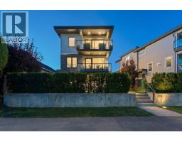 336 E KEITH ROAD, North Vancouver, British Columbia