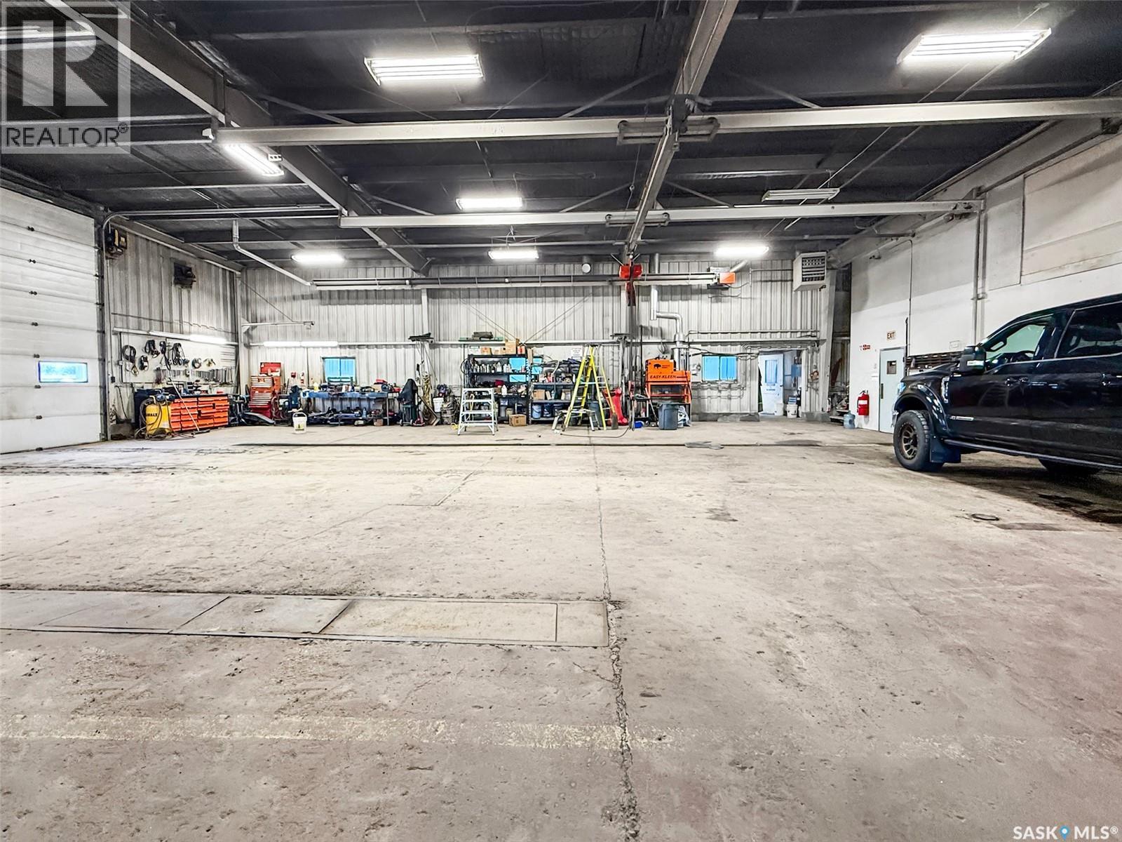 2190 South Railway Street E, Swift Current, Saskatchewan  S9H 5P3 - Photo 4 - SK027984