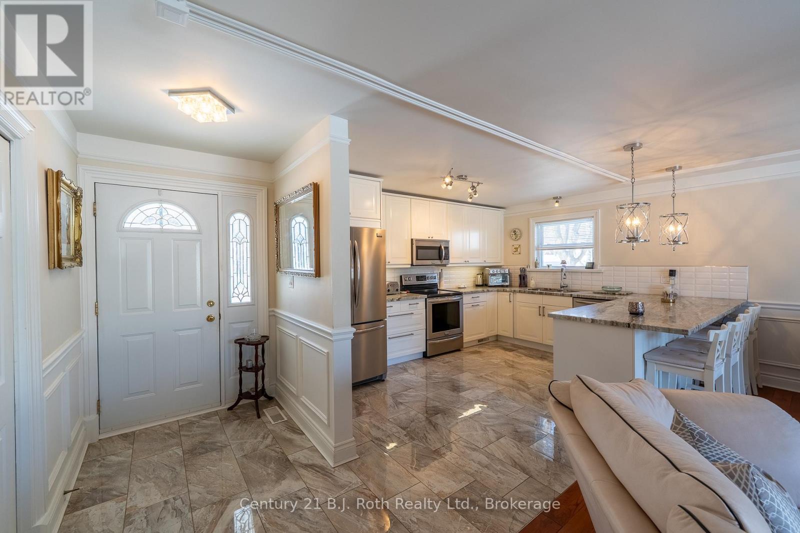 426 Highland Avenue, Orillia, Ontario  L3V 4E7 - Photo 16 - S12760042