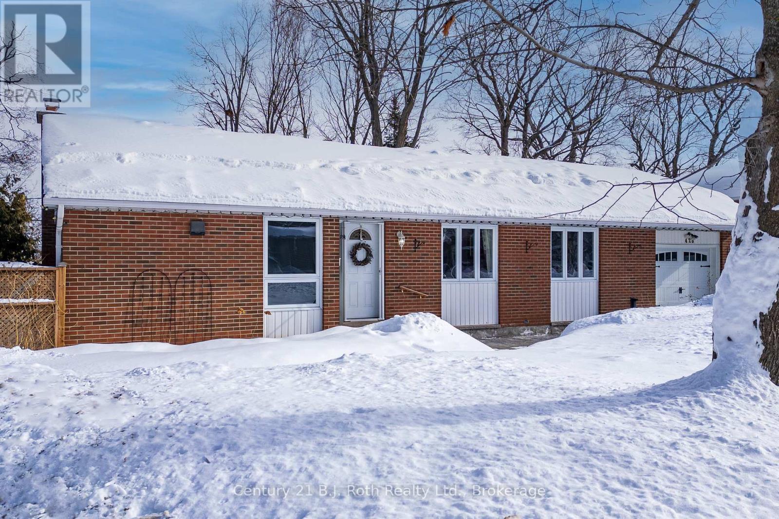 426 Highland Avenue, Orillia, Ontario  L3V 4E7 - Photo 3 - S12760042