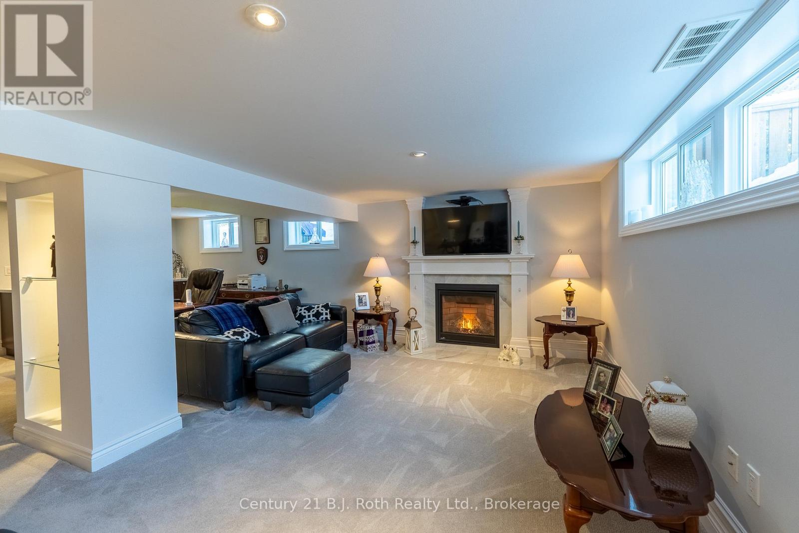 426 Highland Avenue, Orillia, Ontario  L3V 4E7 - Photo 41 - S12760042