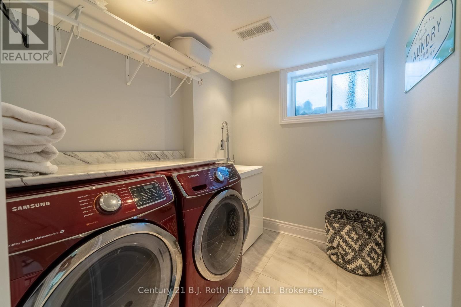 426 Highland Avenue, Orillia, Ontario  L3V 4E7 - Photo 45 - S12760042