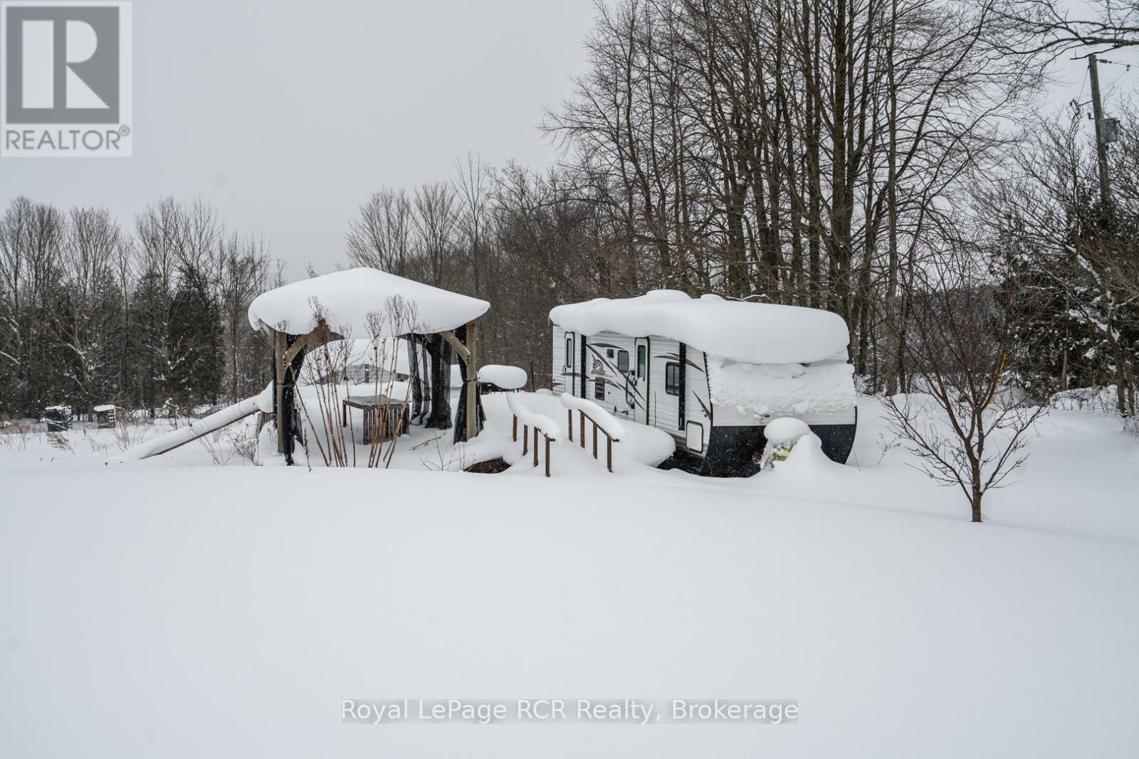 251 Mill Road, Chatsworth, Ontario  N0H 1R0 - Photo 12 - X12760062