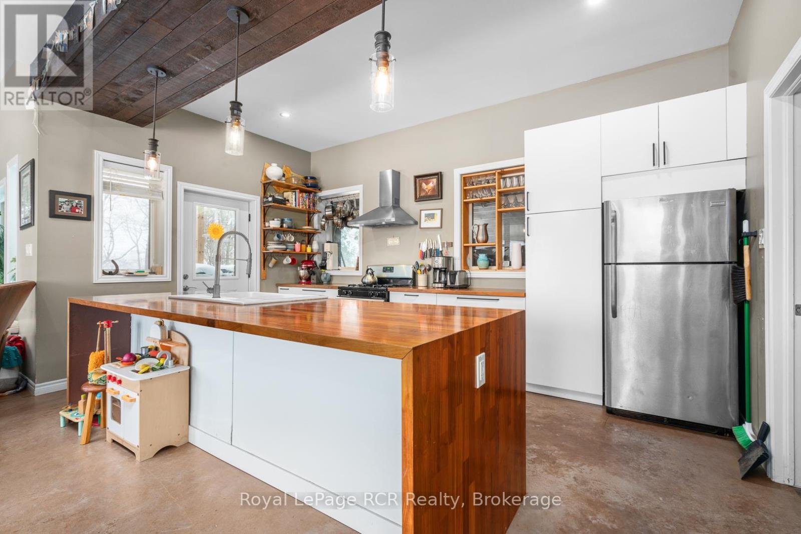 251 Mill Road, Chatsworth, Ontario  N0H 1R0 - Photo 24 - X12760062