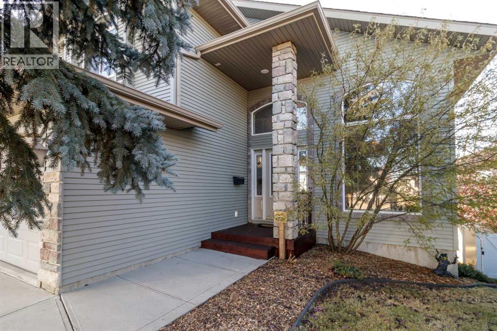 3 Legacy Cove, Sylvan Lake, Alberta  T4S 2M8 - Photo 4 - A2266201