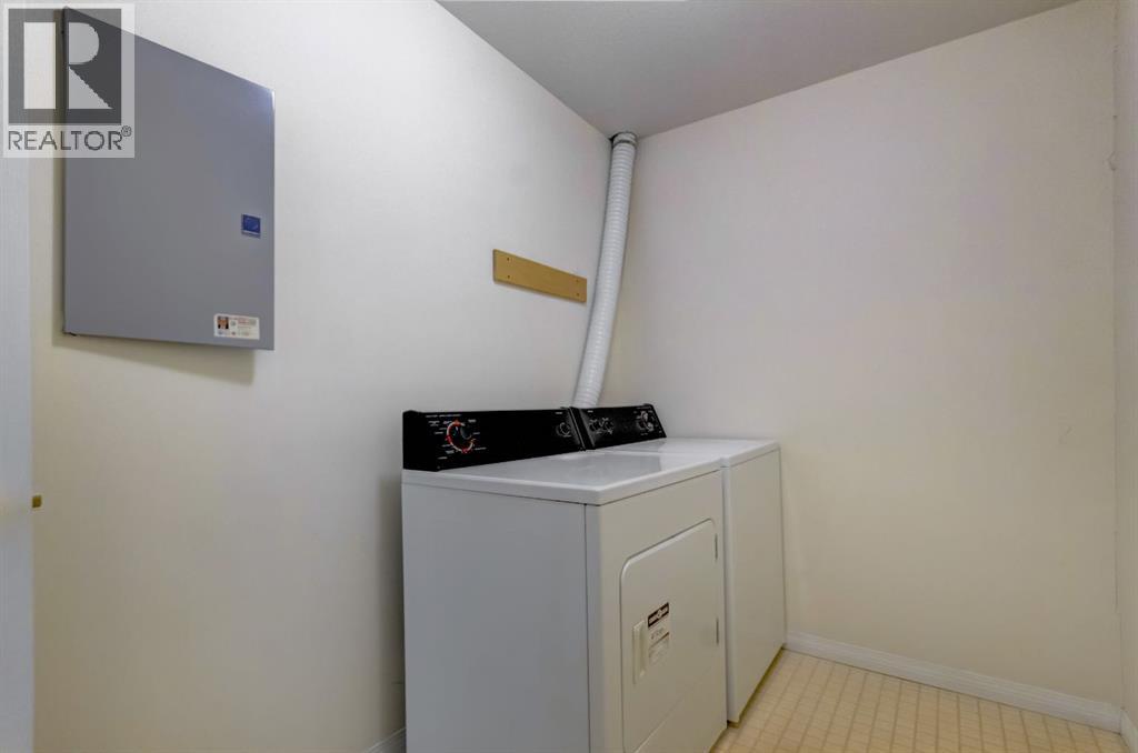 4, 704 8th Avenue, Canmore, Alberta  T1W 2E3 - Photo 26 - A2283852