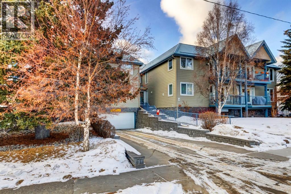 4, 704 8th Avenue, Canmore, Alberta  T1W 2E3 - Photo 2 - A2283852