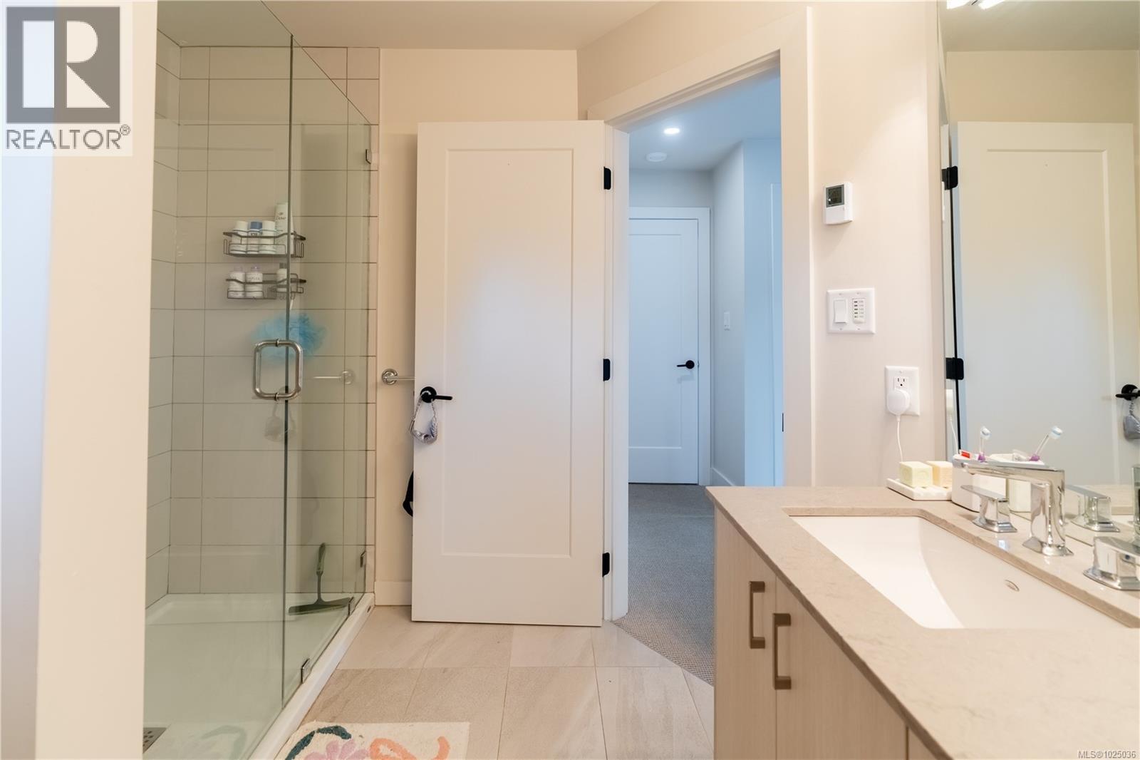 6 625 Hellesen Dr, Tofino, British Columbia  V0R 2Z0 - Photo 21 - 1025036