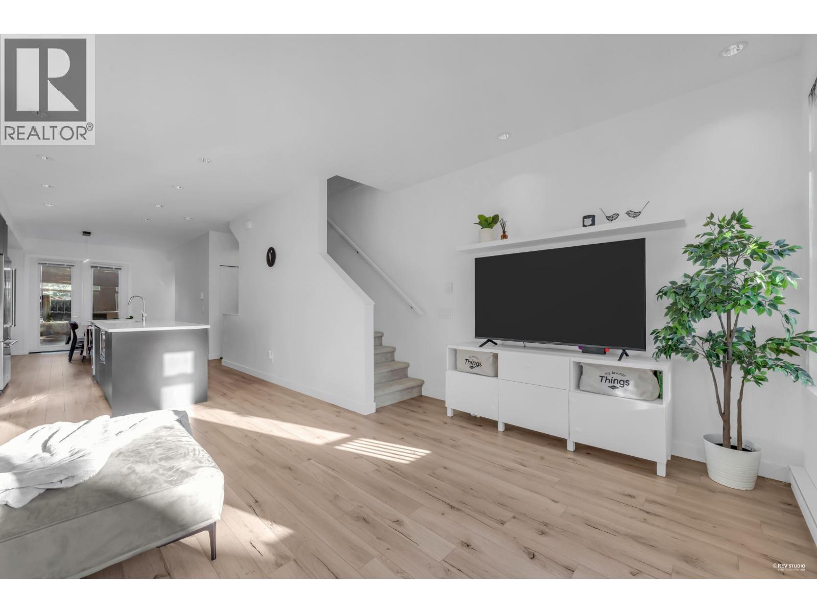 27 1228 Hudson Street, Coquitlam, British Columbia  V3B 0R3 - Photo 8 - R3085609