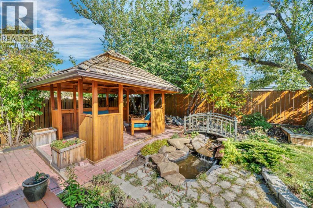 233 Thornbriar Green, Strathmore, Alberta  T1P 1C4 - Photo 4 - A2279462