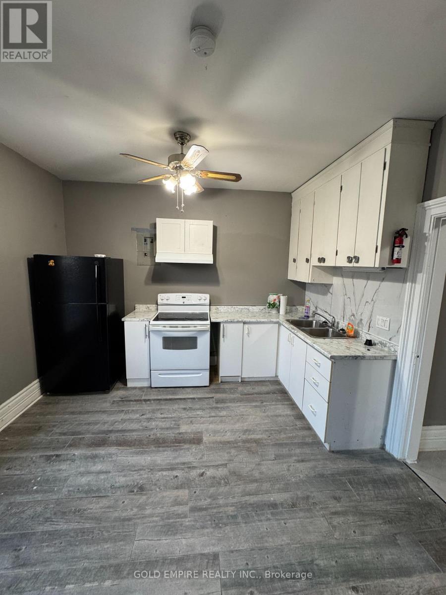 777 Little Grey Street, London East, Ontario  N5Z 1P2 - Photo 3 - X12760058