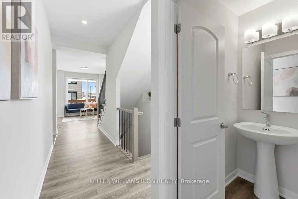 840 Andesite Terrace, Ottawa, Ontario  K2J 7H4 - Photo 5 - X12760050