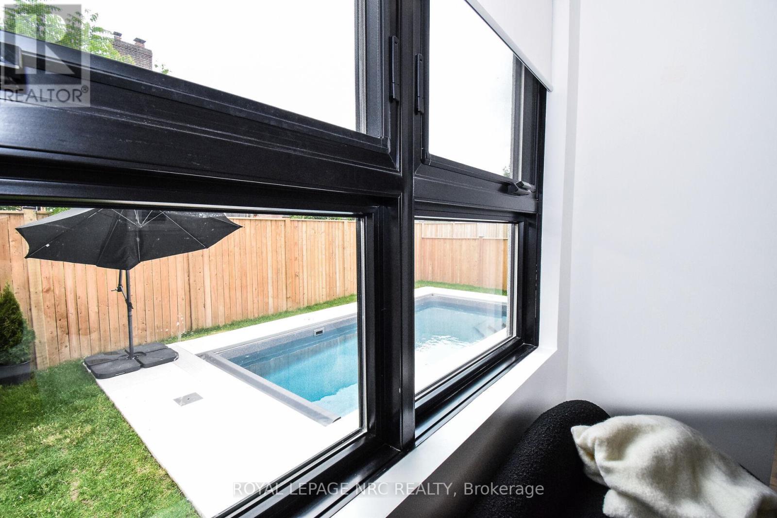 82 Ivy Crescent, Thorold, Ontario  L2V 0J9 - Photo 14 - X12760016