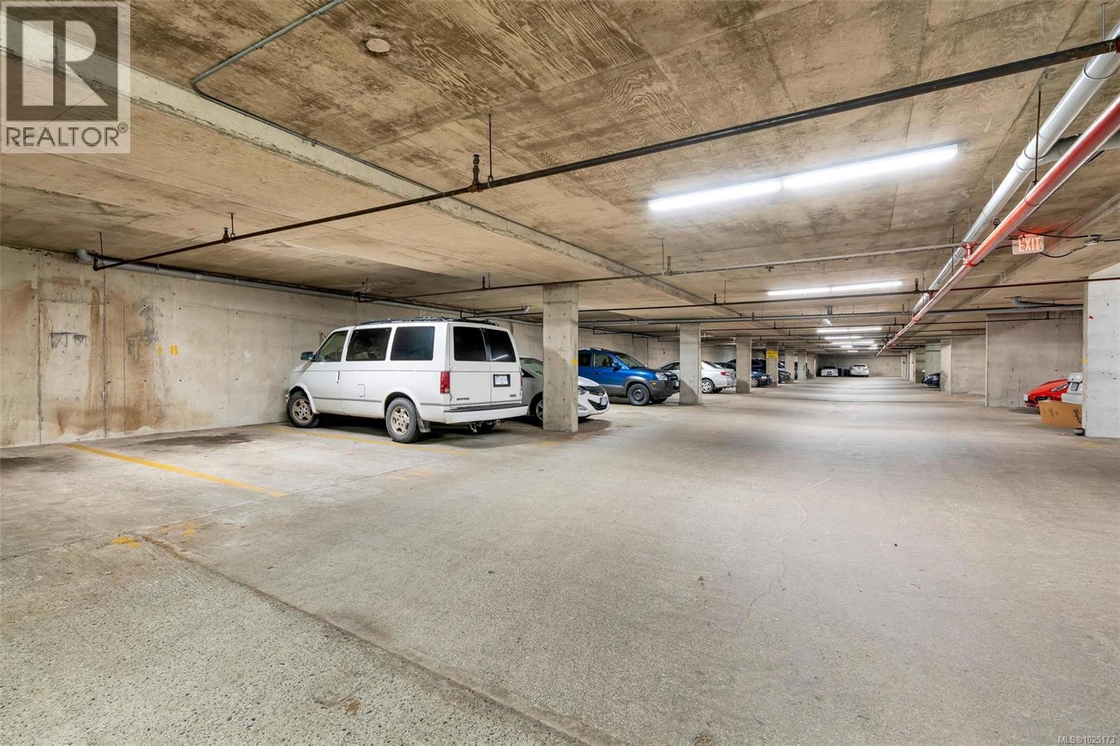 512 1745 Leighton Rd, Victoria, British Columbia  V8R 6R6 - Photo 37 - 1025173