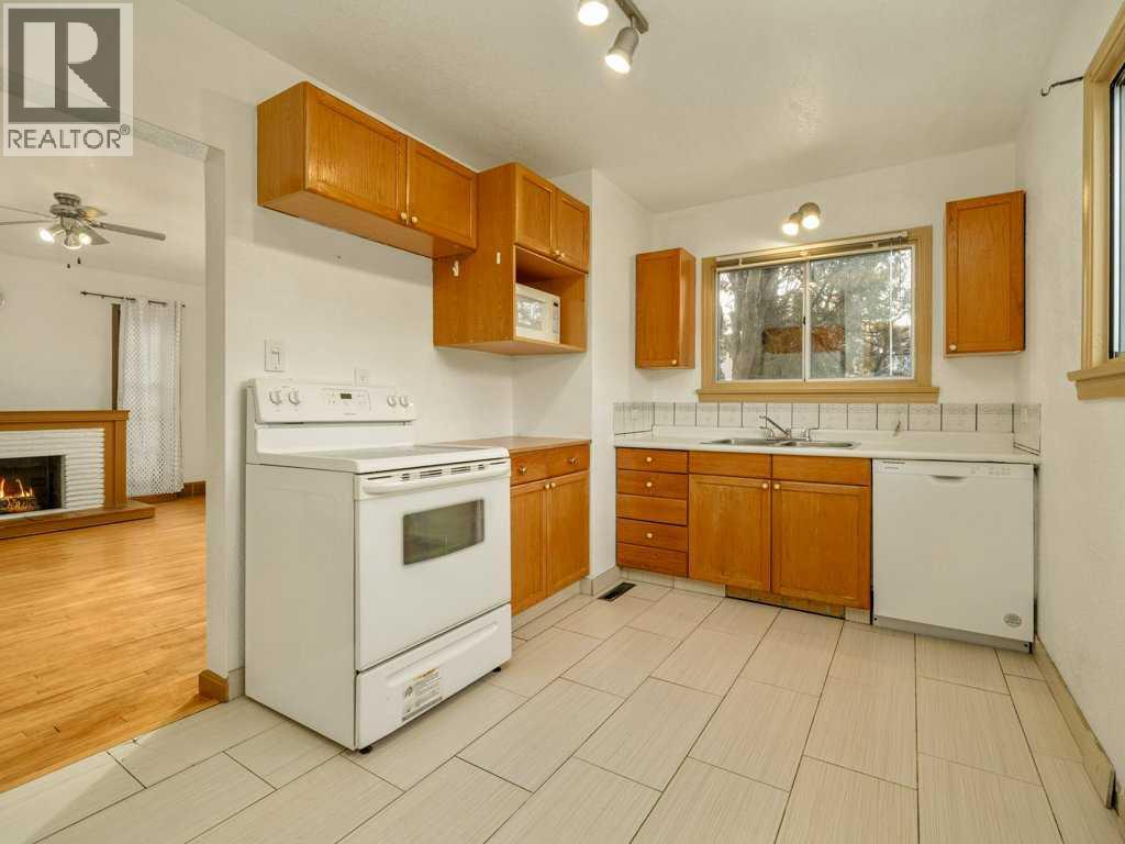 1909 10 Avenue S, Lethbridge, Alberta  T1K 0B8 - Photo 12 - A2283762