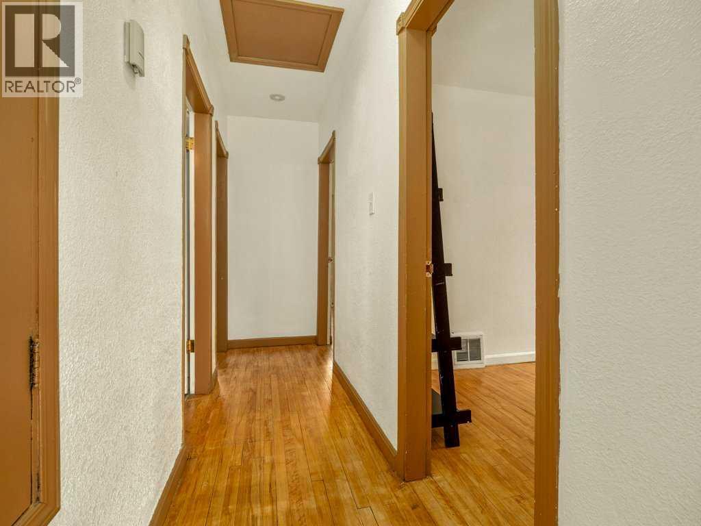 1909 10 Avenue S, Lethbridge, Alberta  T1K 0B8 - Photo 14 - A2283762