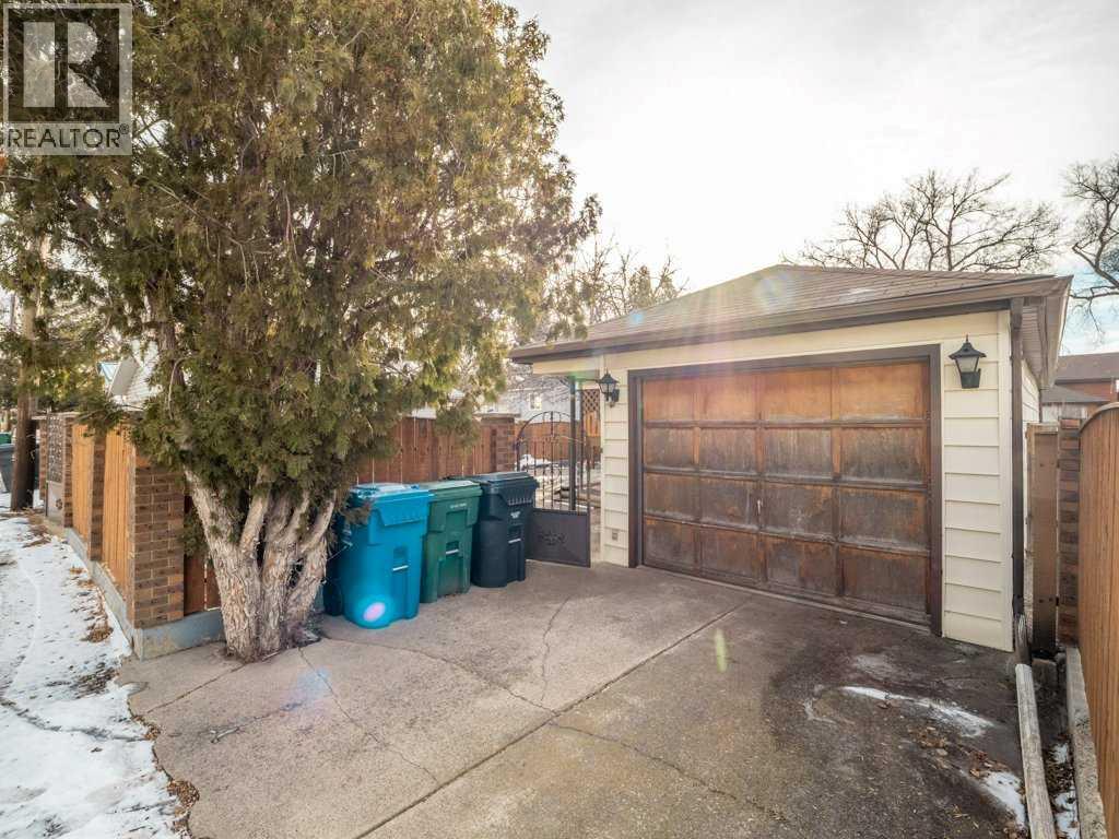 1909 10 Avenue S, Lethbridge, Alberta  T1K 0B8 - Photo 47 - A2283762