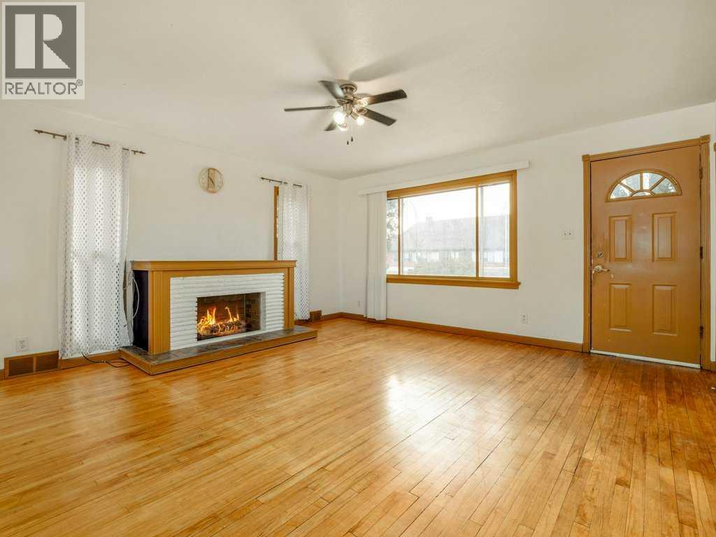 1909 10 Avenue S, Lethbridge, Alberta  T1K 0B8 - Photo 9 - A2283762