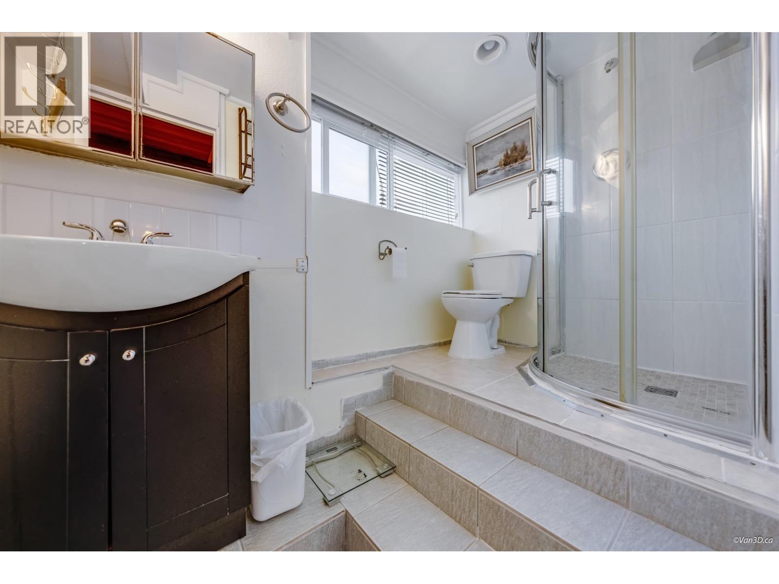 4646 Charlotte Court, Burnaby, British Columbia  V5G 2R8 - Photo 22 - R3086684