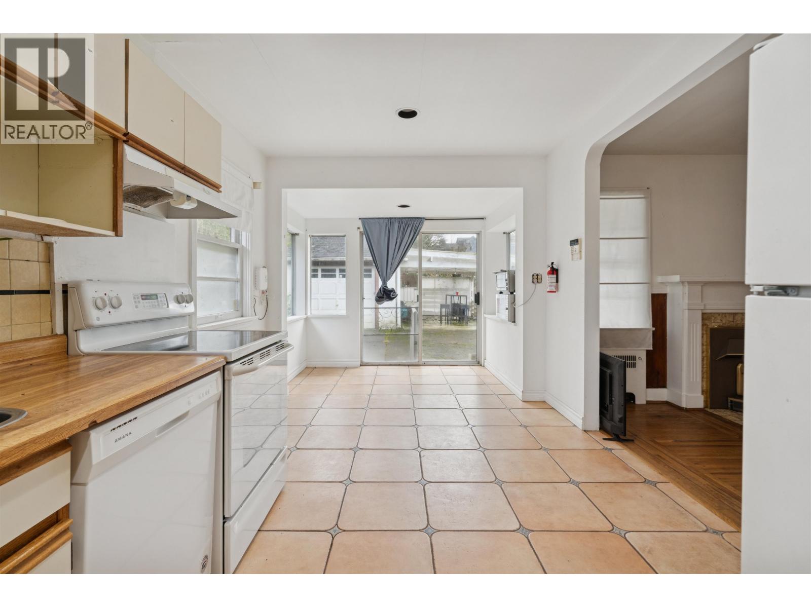 1830 W 33rd Avenue, Vancouver, British Columbia  V6M 1B2 - Photo 11 - R3065945