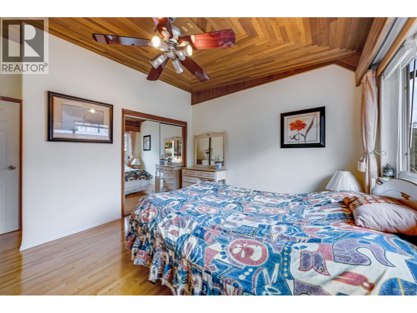 4646 Charlotte Court, Burnaby, British Columbia  V5G 2R8 - Photo 11 - R3086684