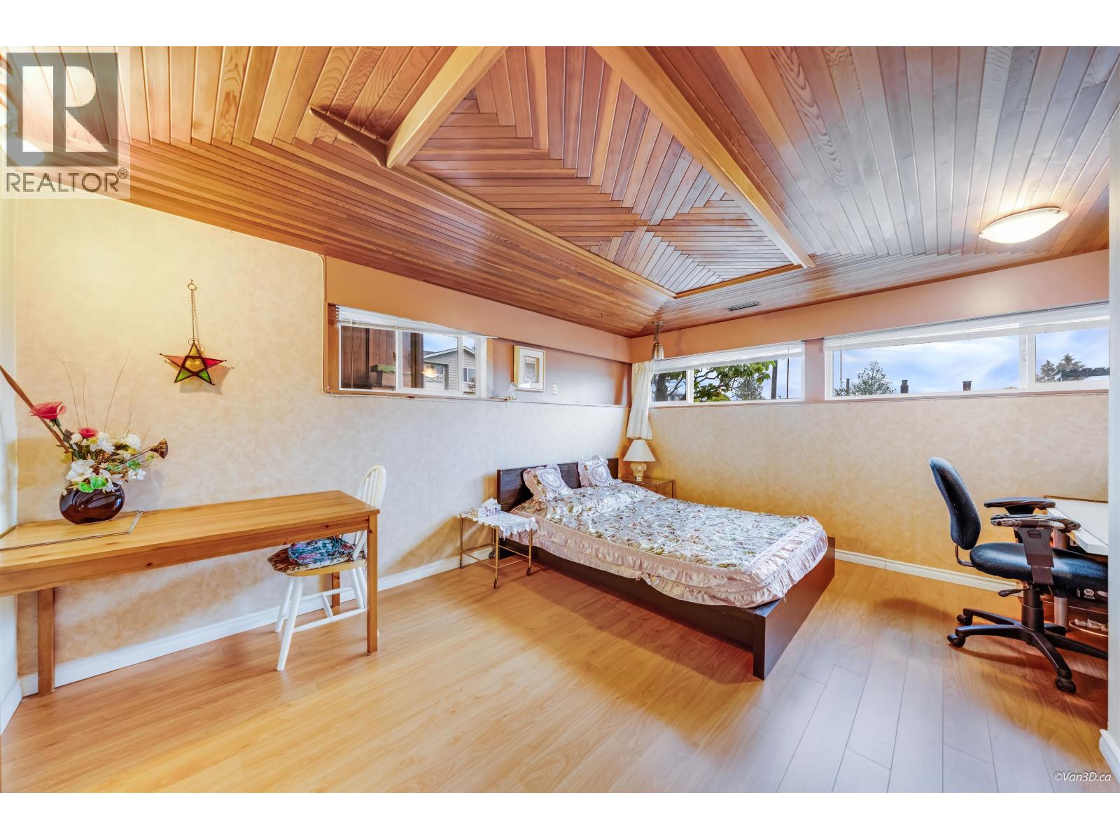 4646 Charlotte Court, Burnaby, British Columbia  V5G 2R8 - Photo 19 - R3086684