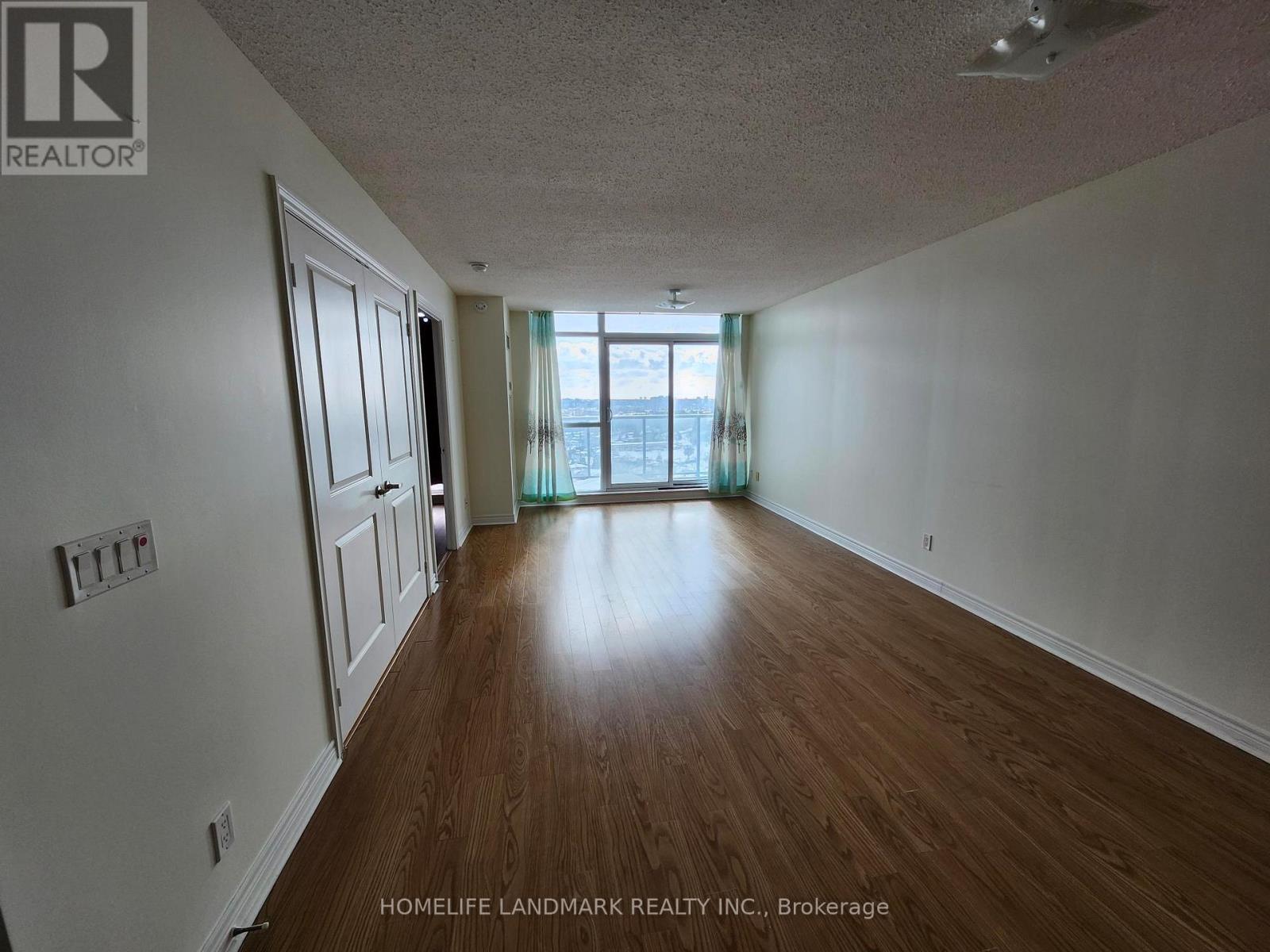 2711 - 50 Town Centre Court, Toronto, Ontario  M1P 0A9 - Photo 2 - E12760028