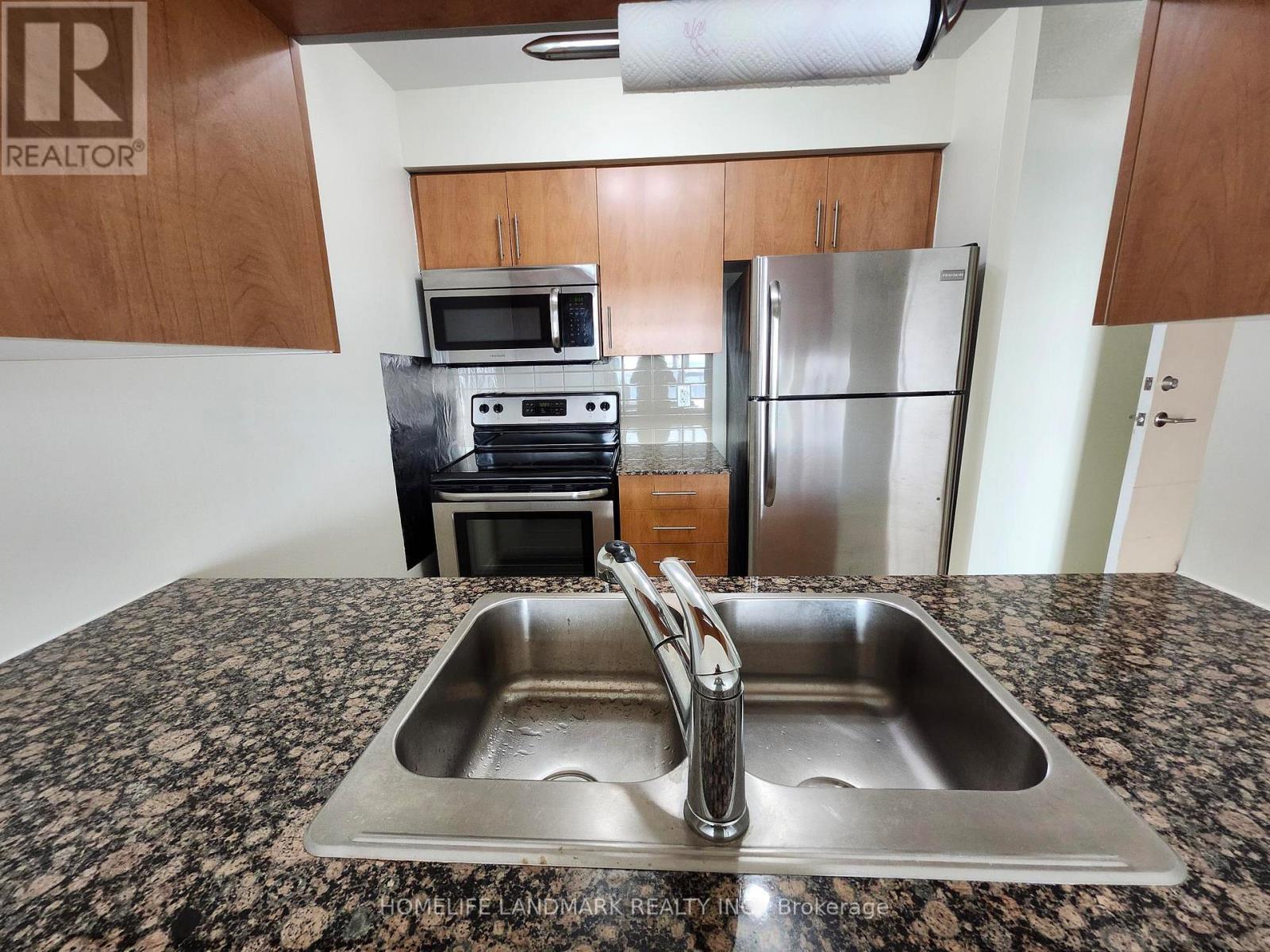 2711 - 50 Town Centre Court, Toronto, Ontario  M1P 0A9 - Photo 3 - E12760028