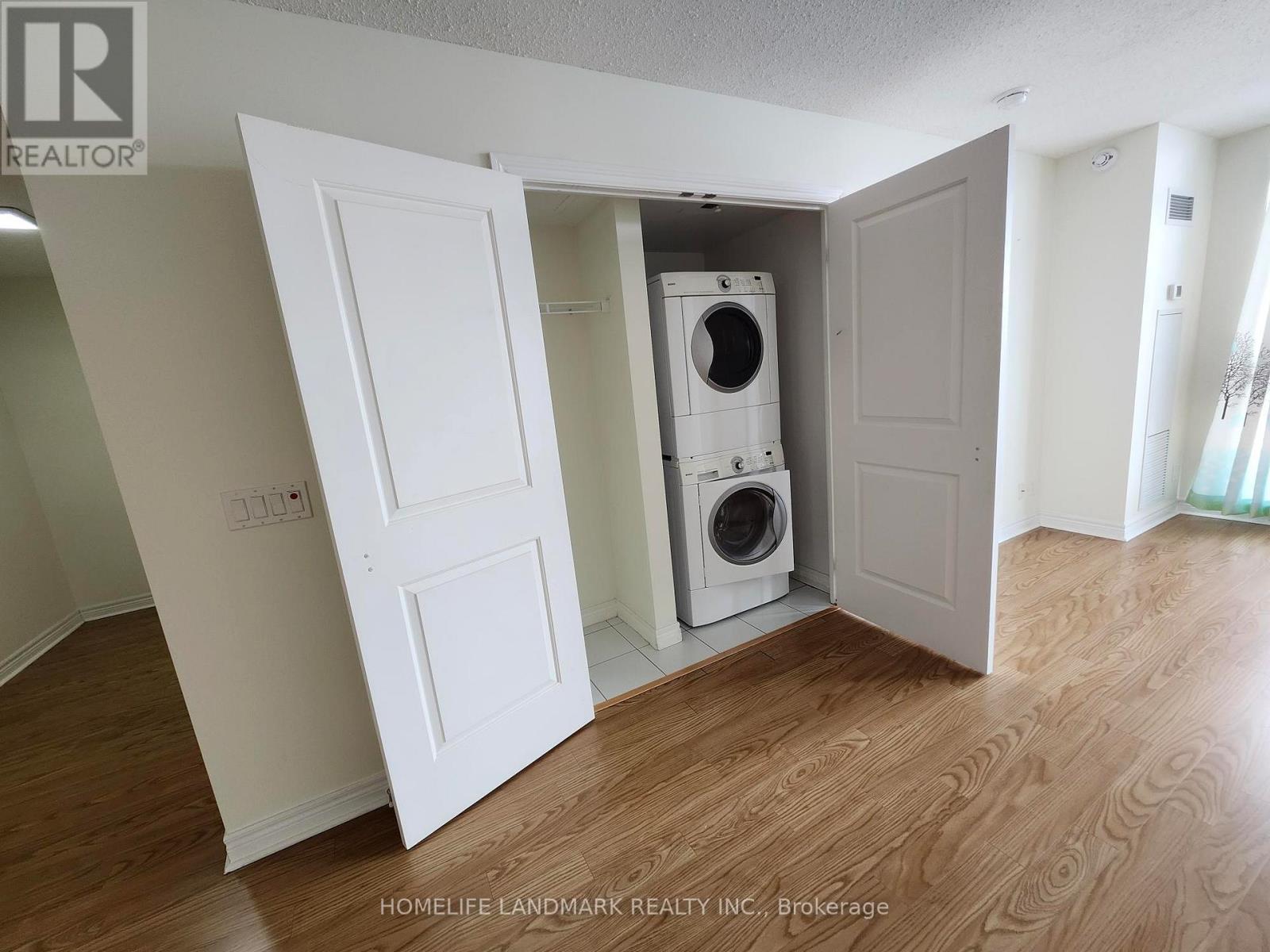 2711 - 50 Town Centre Court, Toronto, Ontario  M1P 0A9 - Photo 7 - E12760028