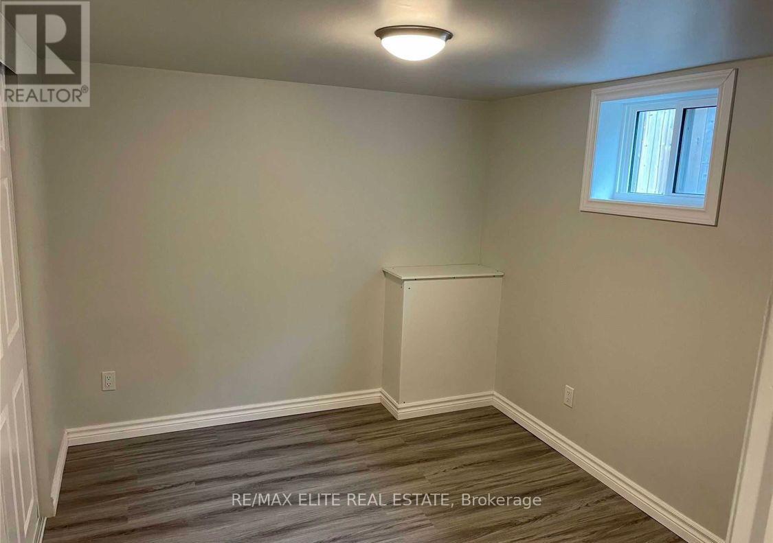 110 Front Street E, Whitby, Ontario  L1N 1A1 - Photo 9 - E12760048