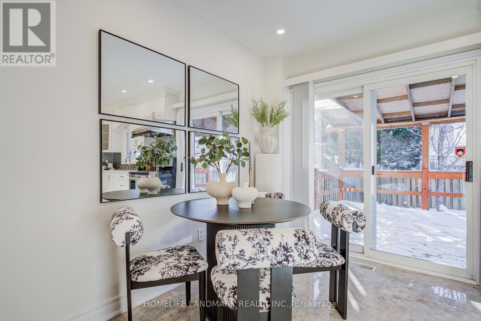 101 Upton Crescent, Markham, Ontario  L3R 3T3 - Photo 17 - N12760024