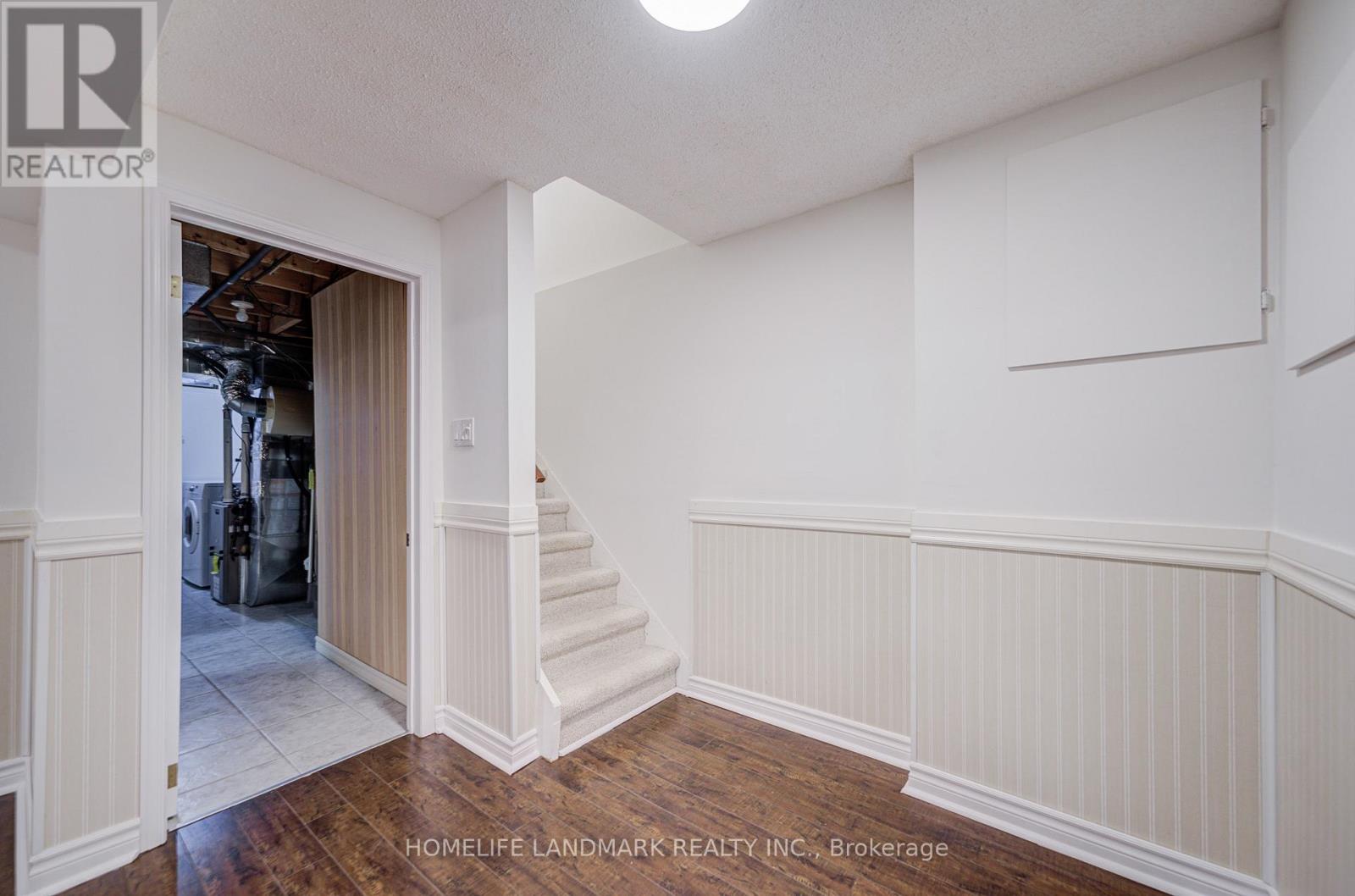 101 Upton Crescent, Markham, Ontario  L3R 3T3 - Photo 37 - N12760024