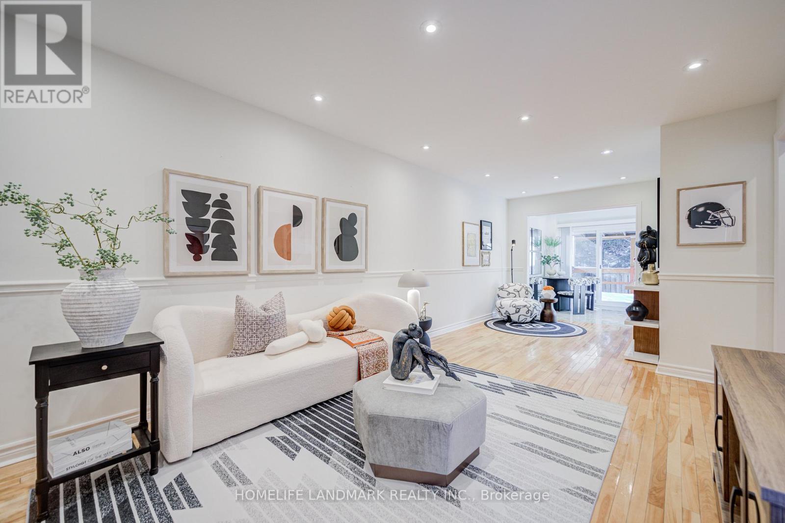 101 Upton Crescent, Markham, Ontario  L3R 3T3 - Photo 6 - N12760024