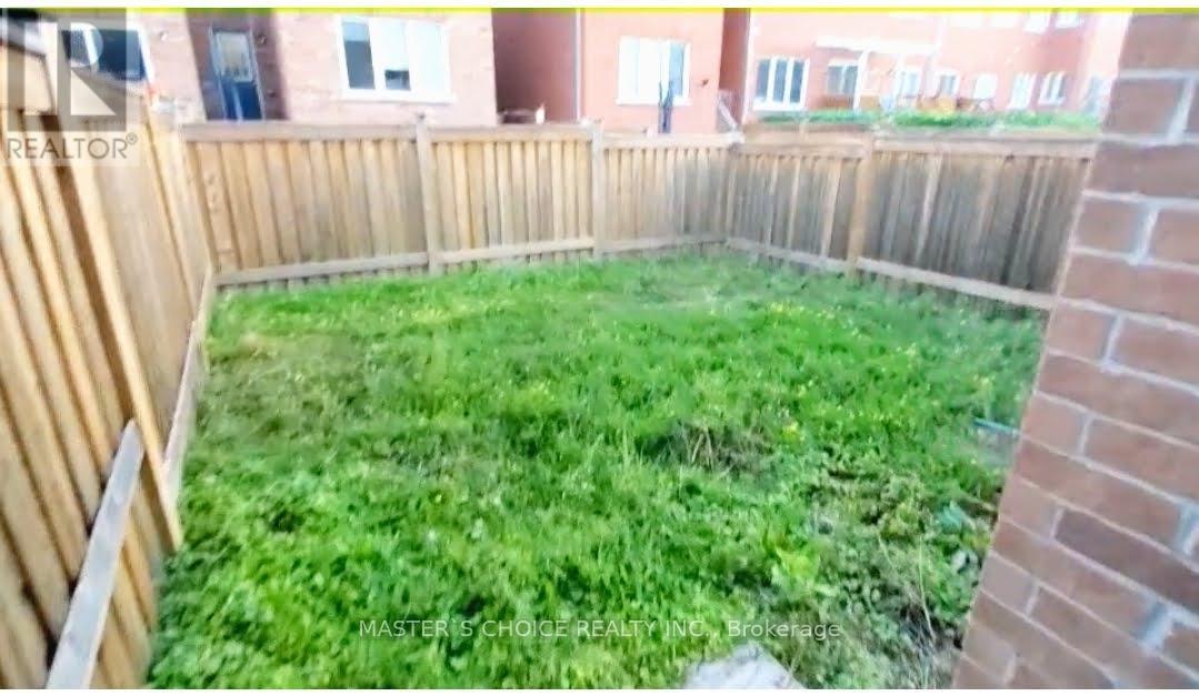 100 Rougeview Park Crescent, Markham, Ontario  L6E 0P9 - Photo 11 - N12760044