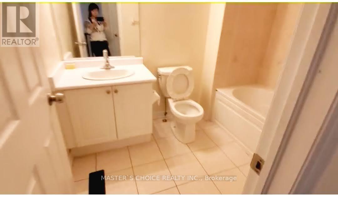 100 Rougeview Park Crescent, Markham, Ontario  L6E 0P9 - Photo 16 - N12760044