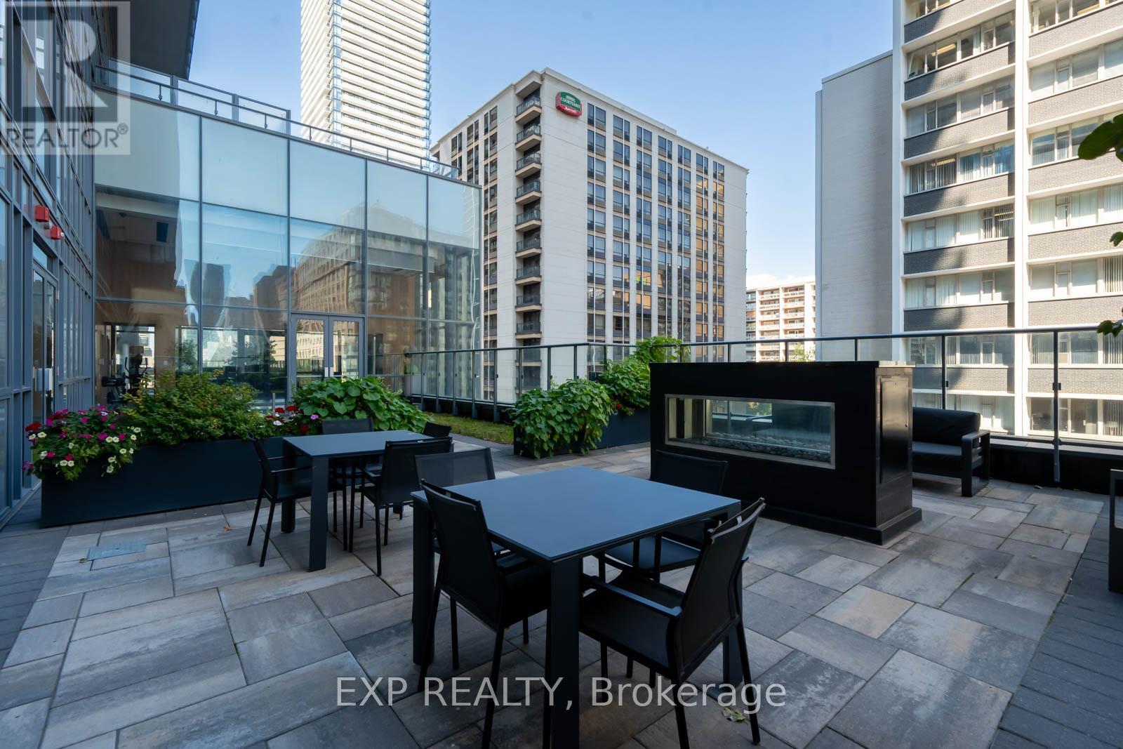 5206 - 7 Grenville Street E, Toronto, Ontario  M4Y 0E9 - Photo 33 - C12715758