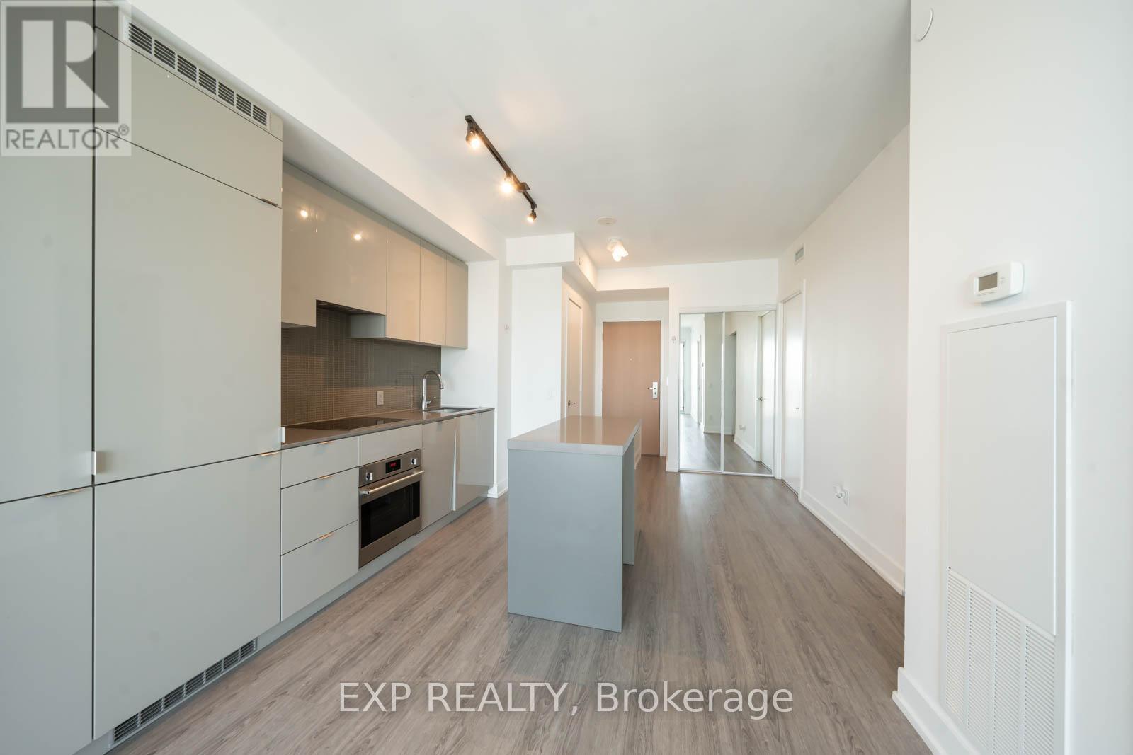 5206 - 7 Grenville Street E, Toronto, Ontario  M4Y 0E9 - Photo 8 - C12715758