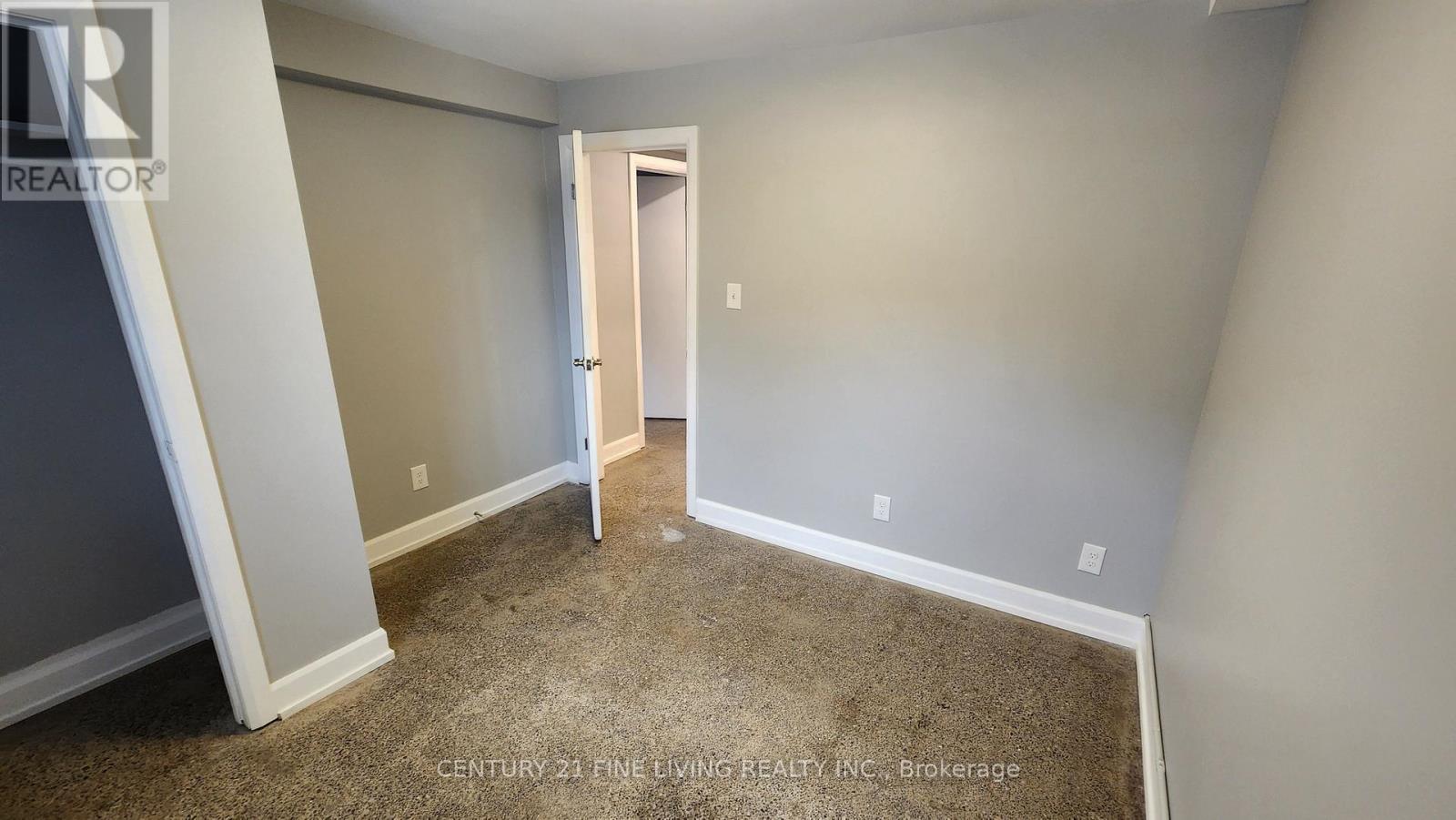 #5 (Lower) - 580 Nairn Avenue W, Toronto, Ontario  M6E 2K4 - Photo 10 - W12760034