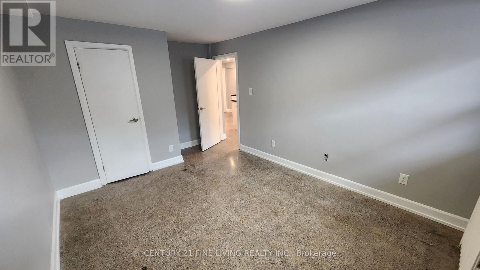 #5 (Lower) - 580 Nairn Avenue W, Toronto, Ontario  M6E 2K4 - Photo 12 - W12760034