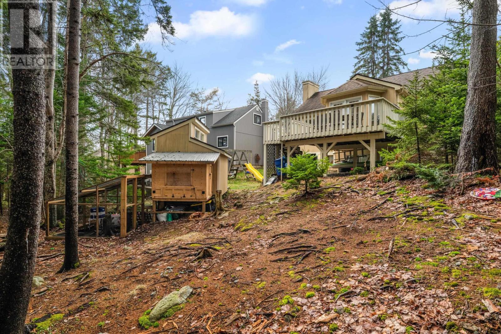 49 Village Crescent, Bedford, Nova Scotia  B4A 1J3 - Photo 34 - 202529412