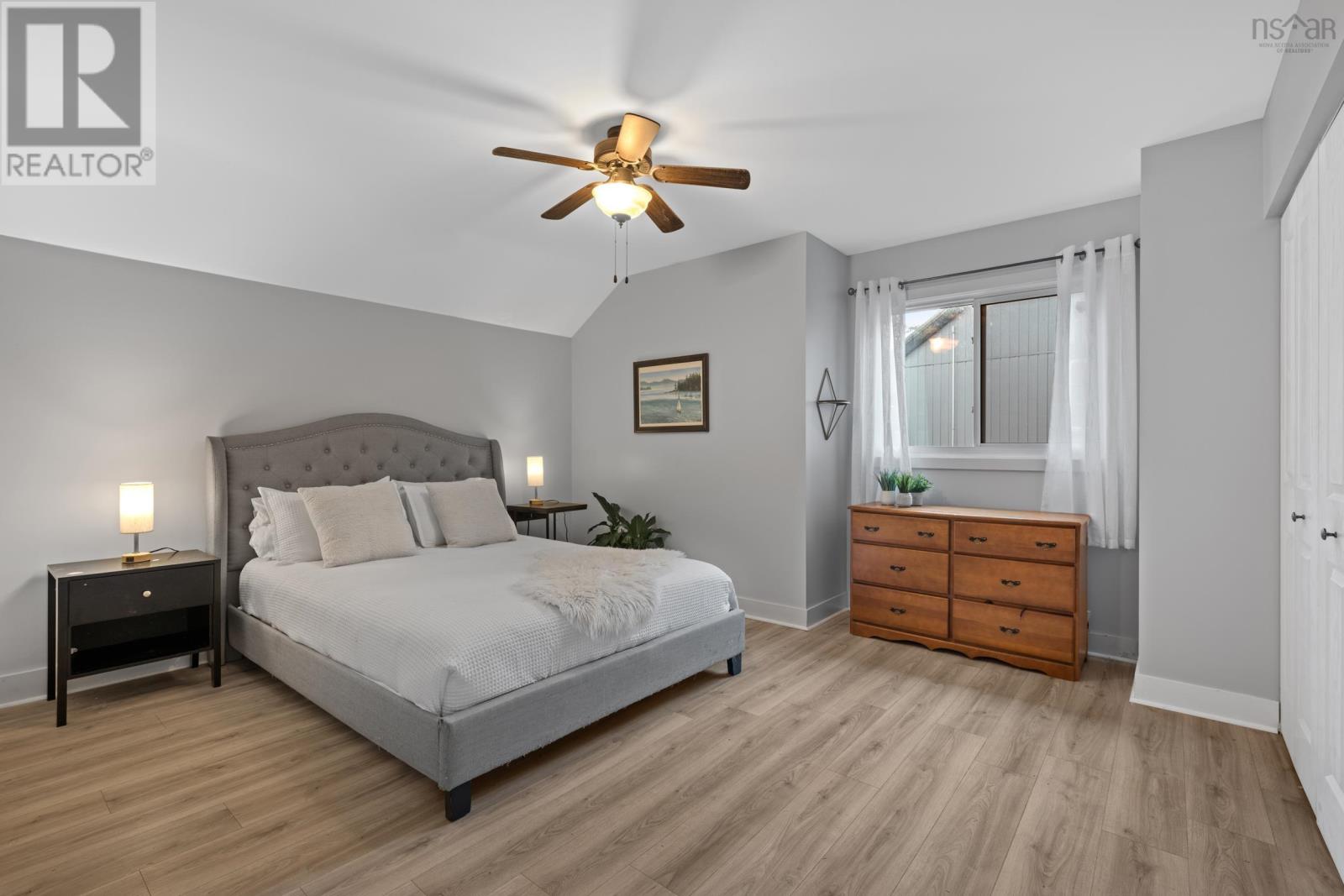 49 Village Crescent, Bedford, Nova Scotia  B4A 1J3 - Photo 15 - 202529412