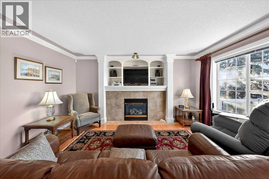 206 Cougarstone Circle Sw, Calgary, Alberta  T3H 4W5 - Photo 16 - A2281500