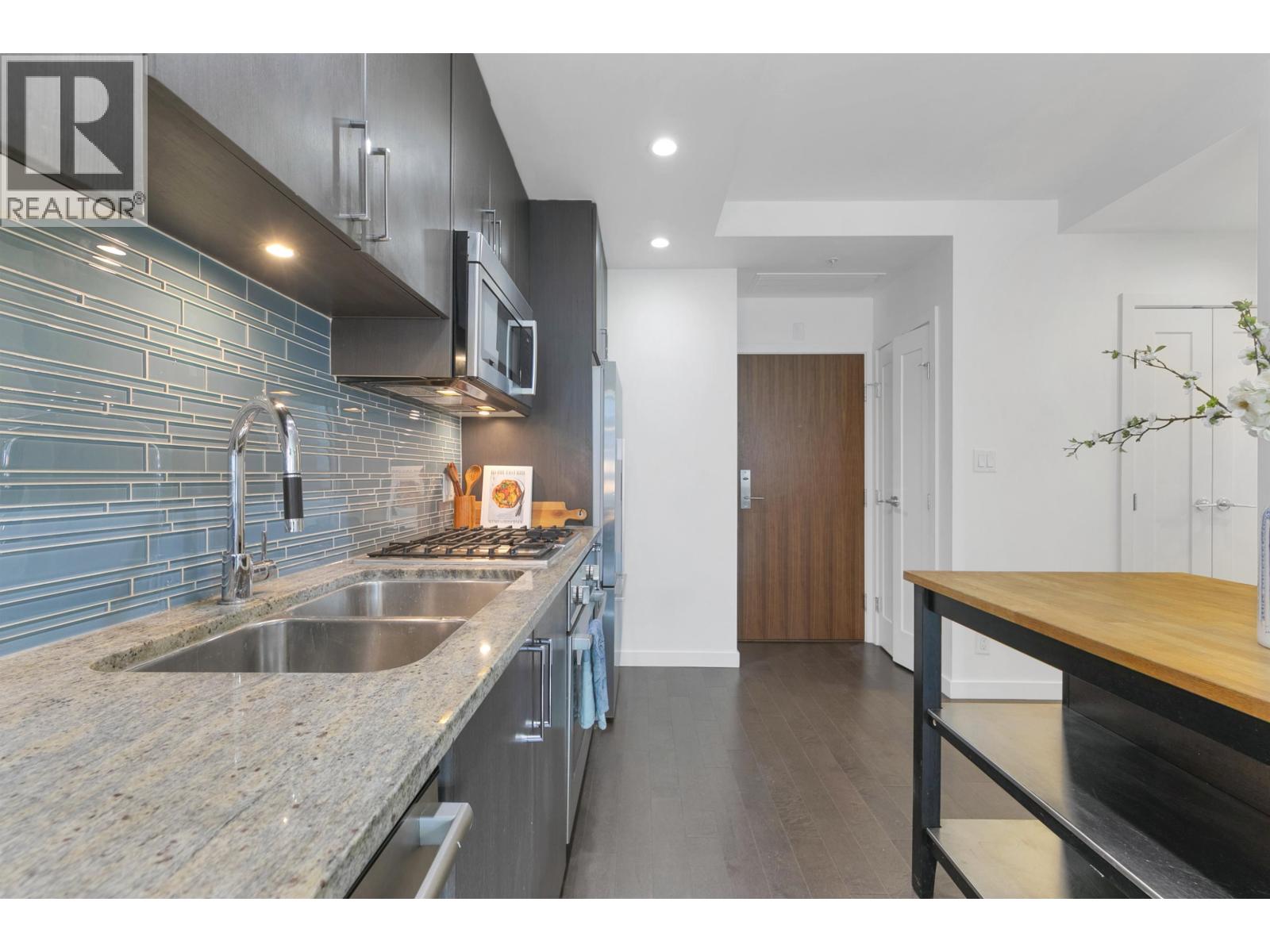 510 38 W 1st Avenue, Vancouver, British Columbia  V5Y 0K3 - Photo 4 - R3086864